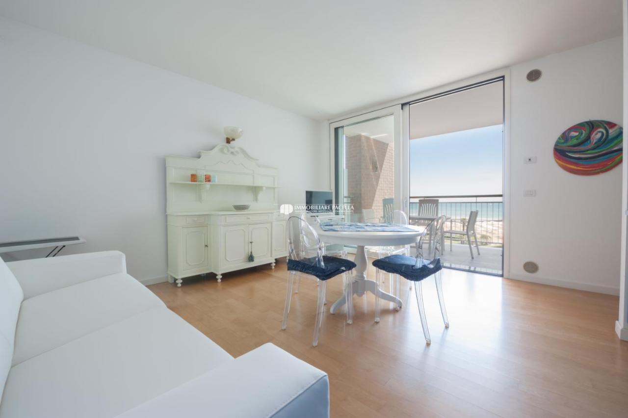 Residence Frontemar Immobiliare Pacella Jesolo Extérieur photo