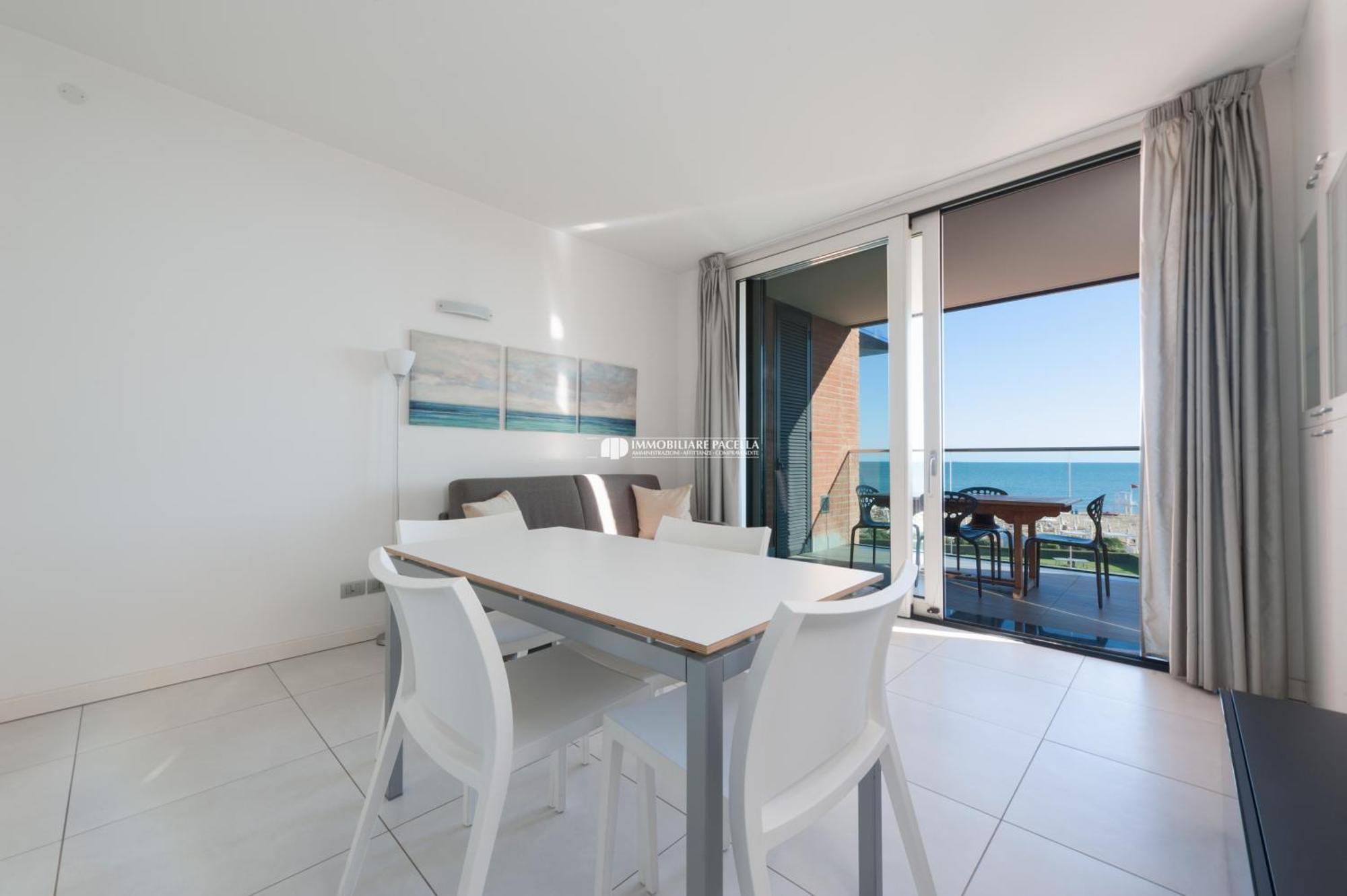 Residence Frontemar Immobiliare Pacella Jesolo Extérieur photo